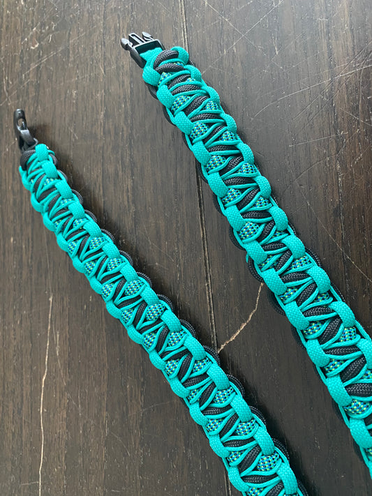 a general ID lanyard made in the soloman's dragon weave burgundy, graphite, and urban camo 550 paracord