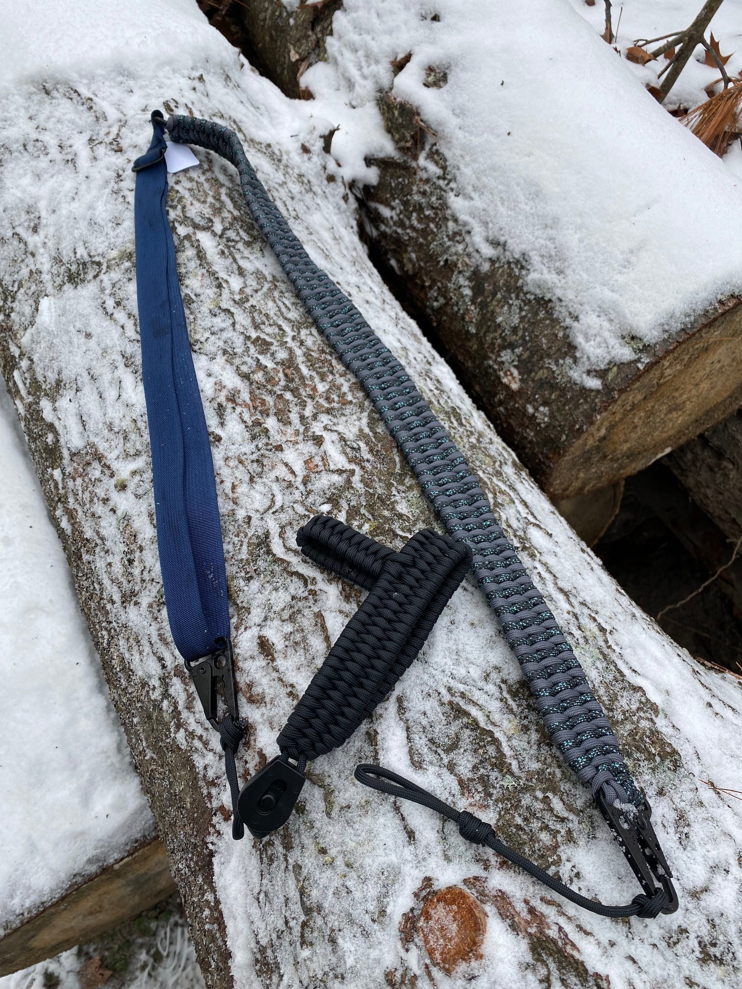 Premade Paracord No-Drill Rifle Sling, Adjustable, Trilobite Weave, Stealth Grey and Canis with Navy Blue Webbing