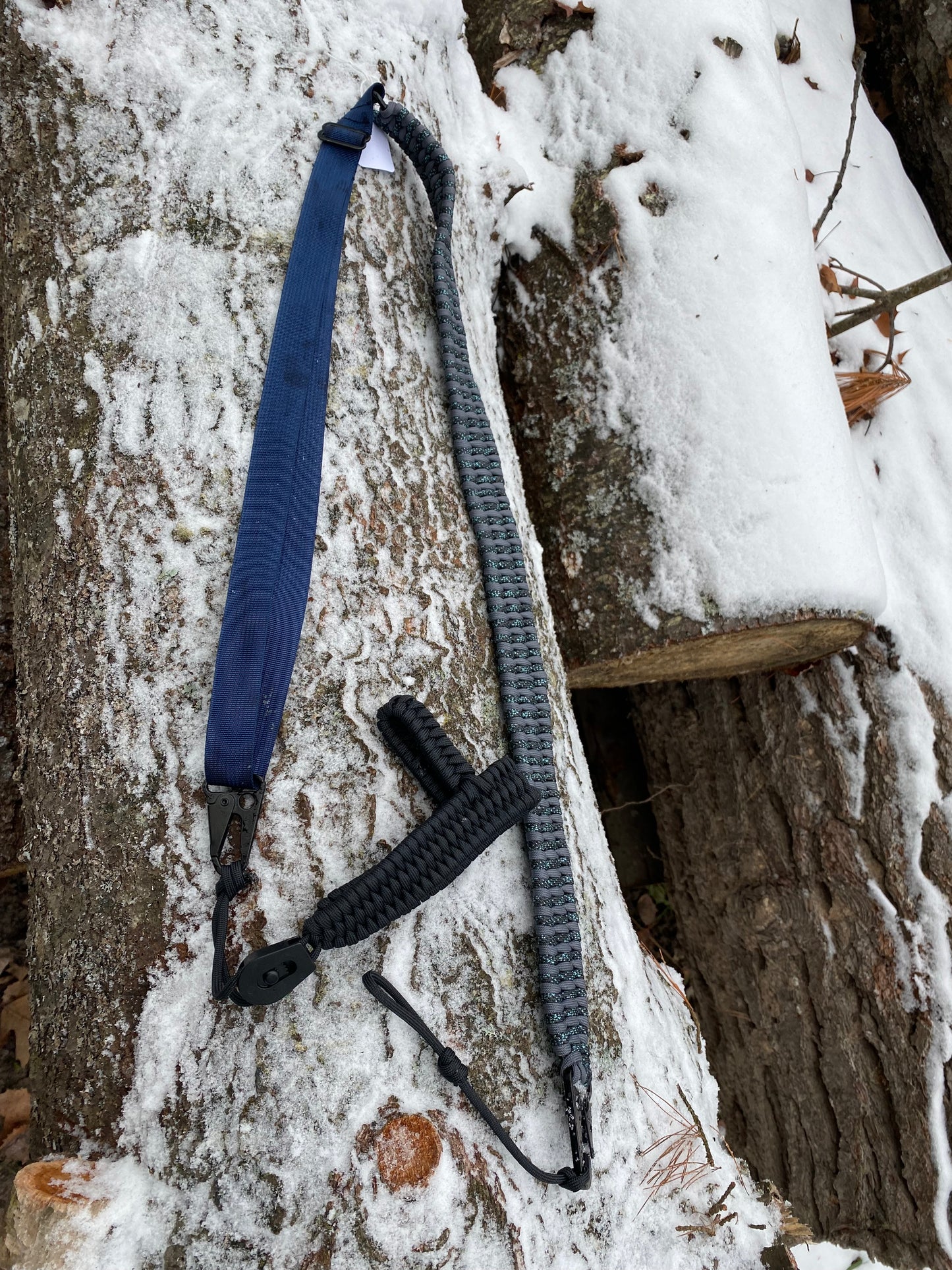 Premade Paracord No-Drill Rifle Sling, Adjustable, Trilobite Weave, Stealth Grey and Canis with Navy Blue Webbing