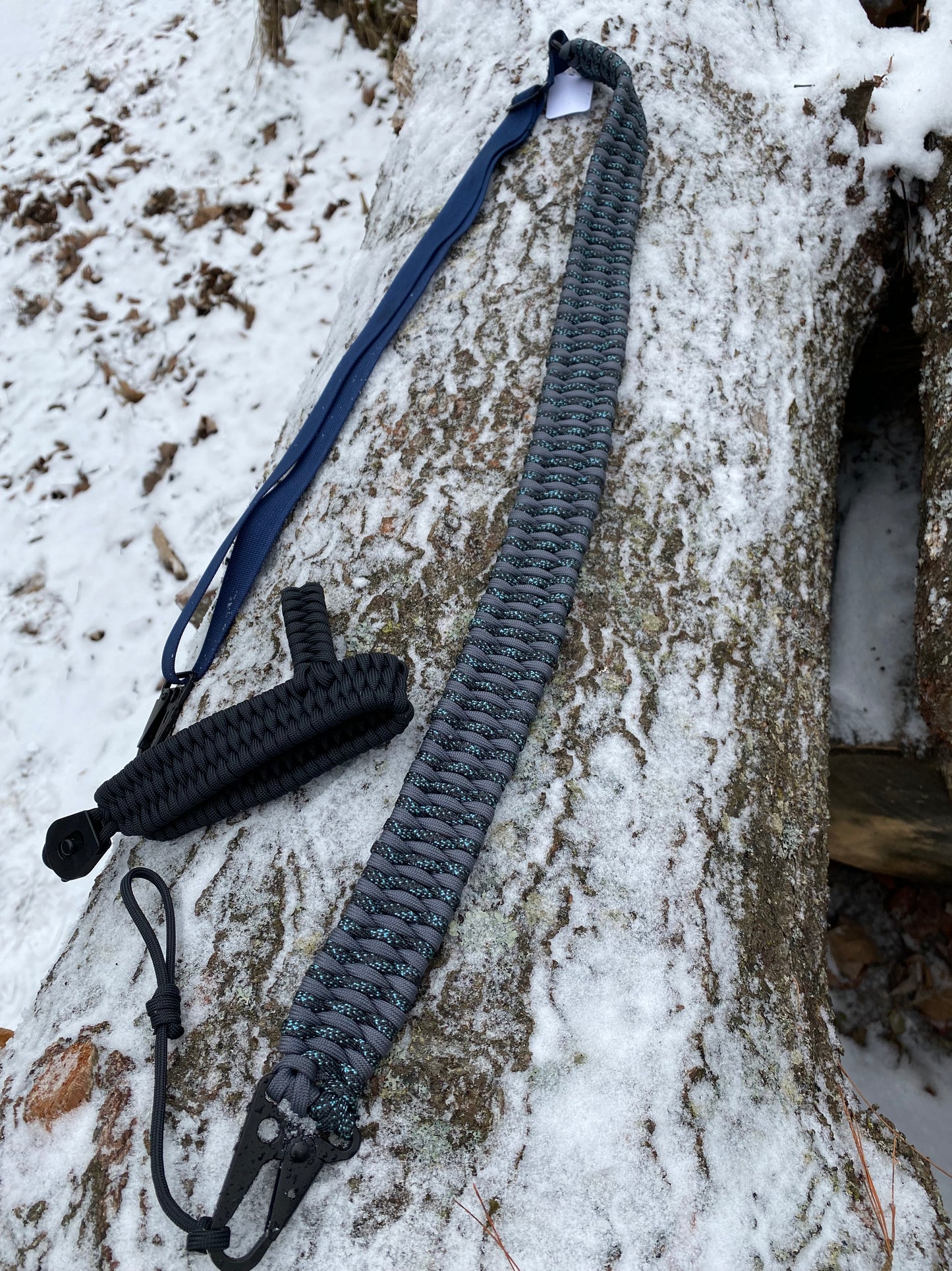 Premade Paracord No-Drill Rifle Sling, Adjustable, Trilobite Weave, Stealth Grey and Canis with Navy Blue Webbing