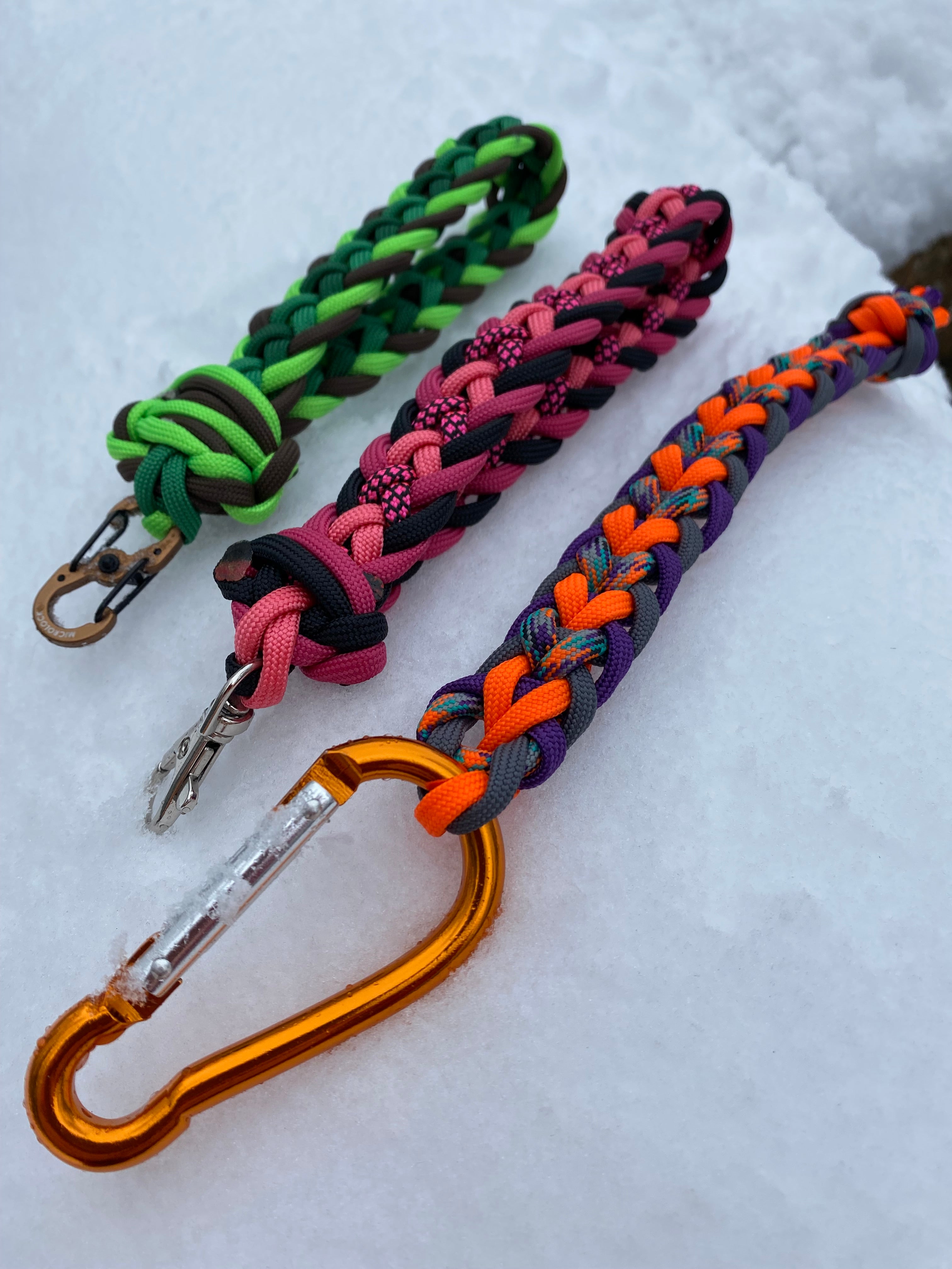 Custom Paracord Kara Yatsu Keychain, Choose Colors and Length North