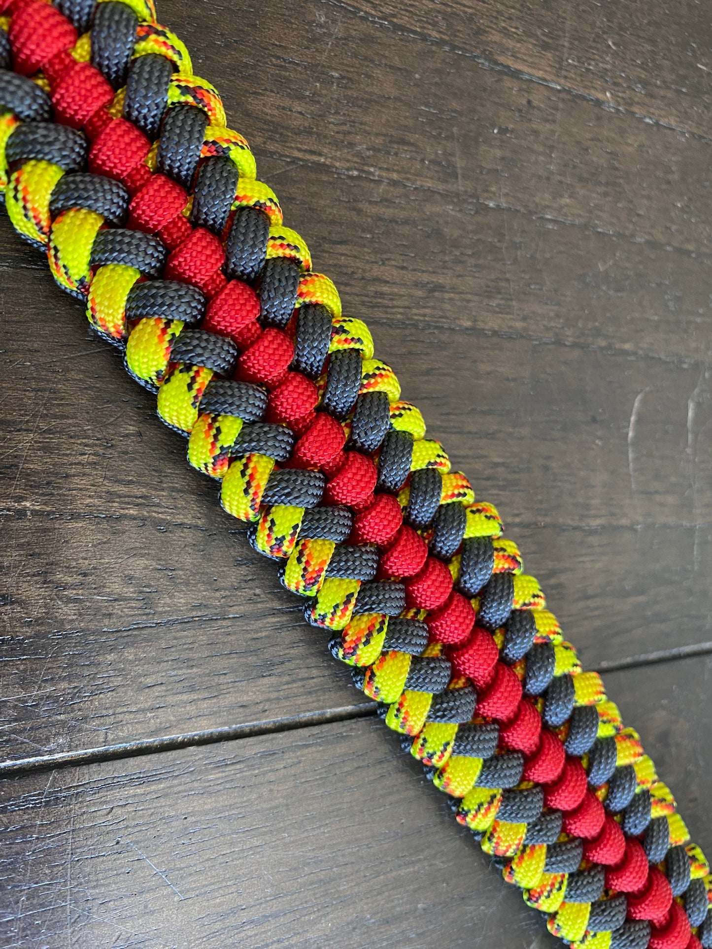 Custom Paracord Solomon’s Dragon Game Call Lanyard, Choose Your Colors, and Neckband Weave