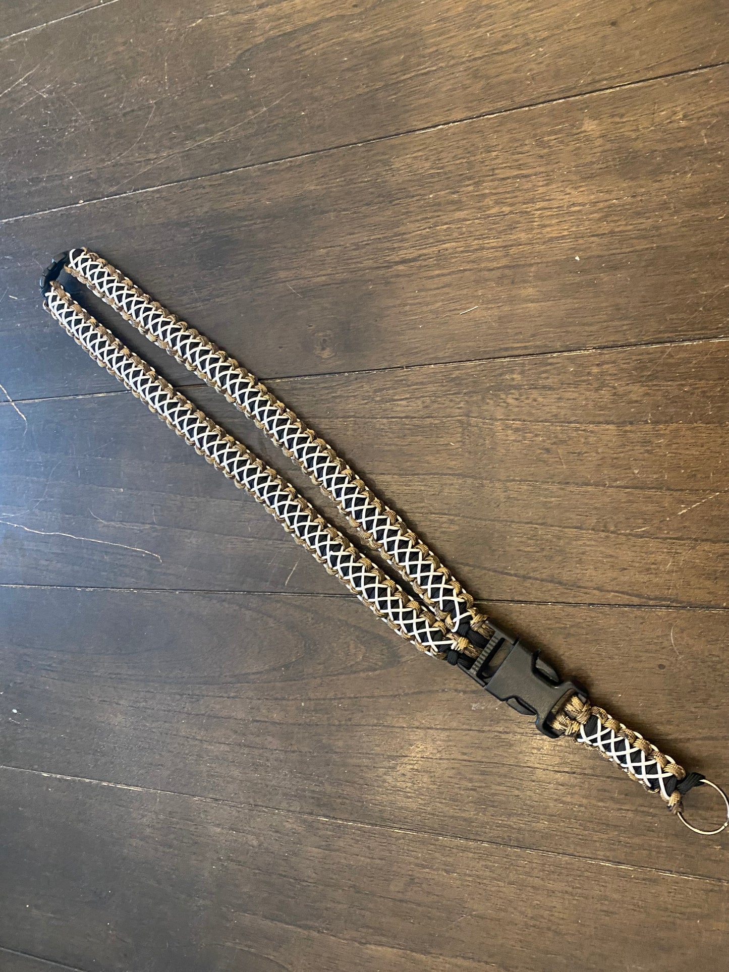 Premade Paracord Laced Cobra Lanyard, FDE Camo, Black, and Glow-in-the-dark microcord
