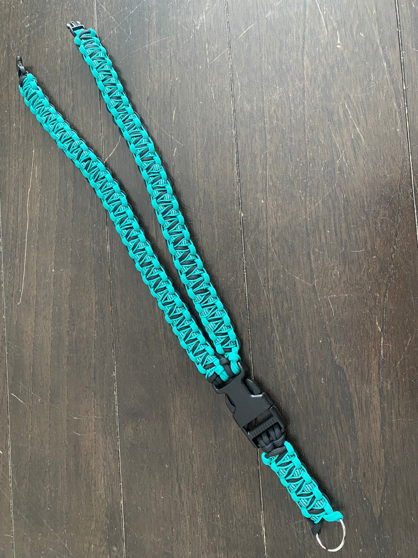 Premade Paracord Soloman's Dragon Lanyard, Teal, Black, and Color-Changing Teal