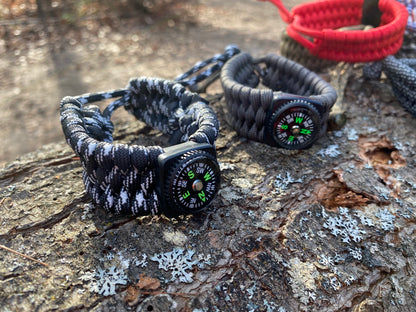 Custom Adjustable Paracord Trilobite Bracelet, Choose Your Own Colors, Interweave Options, and Add-ons